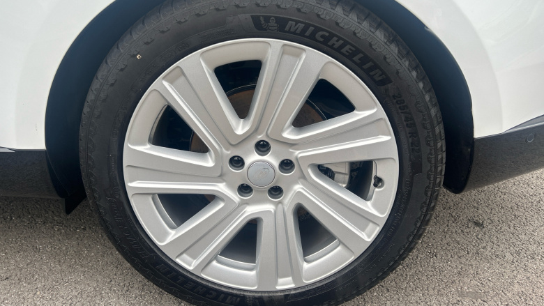 Land Rover Range Rover 3.0 P460e HSE 4dr Auto Estate